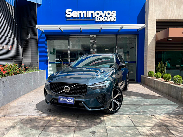 VOLVO XC60 T8 RECHARGE Ultimate Dark Hybrid (1A53)